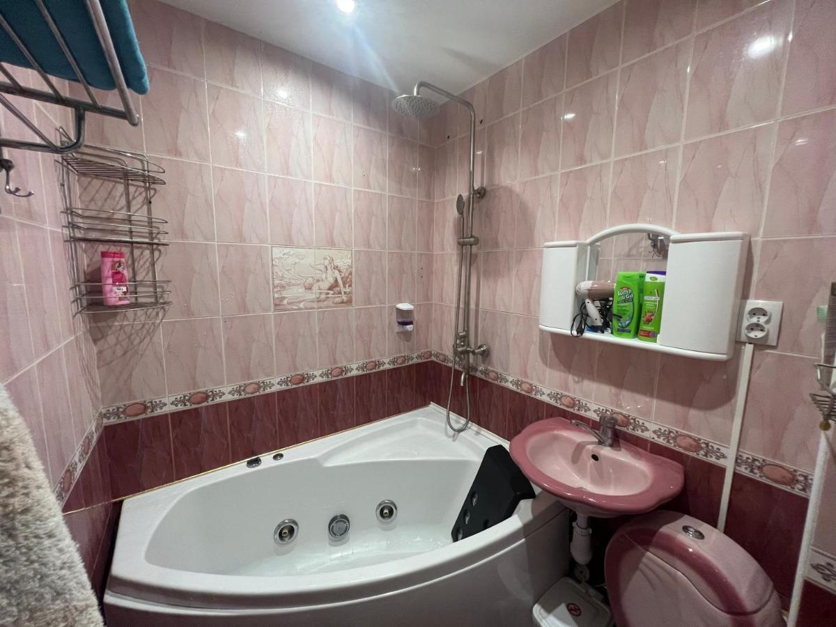 צ'יסינאו Afganskii Park Apartment מראה חיצוני תמונה