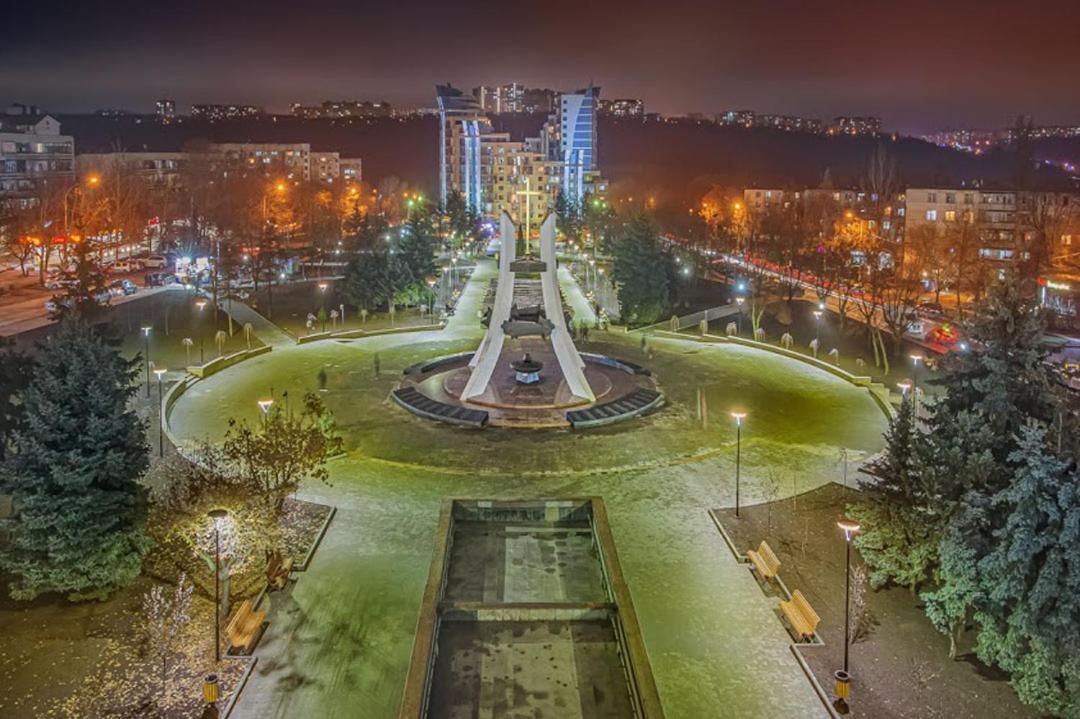 צ'יסינאו Afganskii Park Apartment מראה חיצוני תמונה